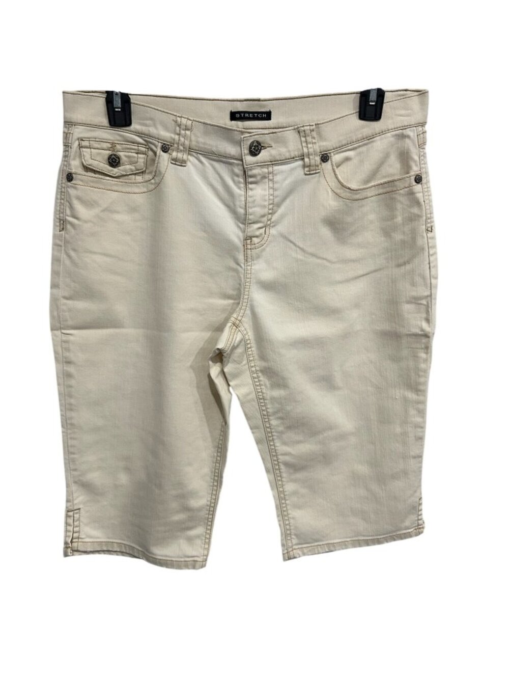 Axcess By Liz Claiborne Beige Stretch Bermuda Shorts Size 12 Casual Classic